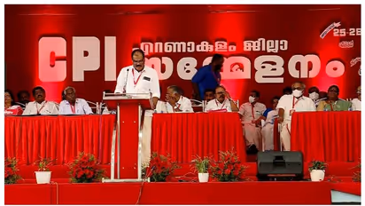 സിപിഐ എറണാകുളം ജില്ല കാനം പക്ഷം പിടിച്ചു, കെ എന് ദിനകരന് ജില്ലാ സെക്രട്ടറി