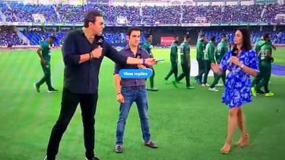 ഏഷ്യാ കപ്പ്: ടോസിനുശേഷം കാണിച്ചത് പാക്കിസ്ഥാന്റെ തെറ്റായ പ്ലേയിംഗ് ഇലവന്, ലൈവില് ദേഷ്യപ്പെട്ട് വസീം അക്രം