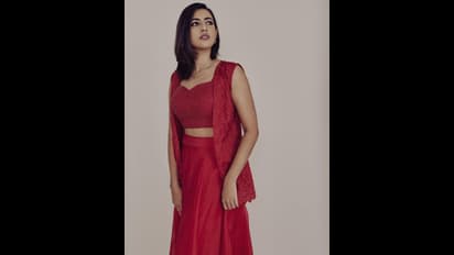 జిమ్ లో భర్తతో కలసి నిహారిక హాట్ హాట్ గా.. మిర్రర్ సెల్ఫీలతో మెగా డాటర్ మైండ్ బ్లోయింగ్ రచ్చ, ఇవిగో పిక్స్.. 