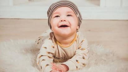 ജപ്പാനിൽ കുഞ്ഞുങ്ങൾക്ക് ജോലി, ശമ്പളം നാപ്കിനും പാലും