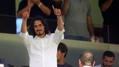 Edinson Cavani heads to Spain, with Valencia being his next destination