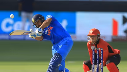 ഹിറ്റായില്ലെങ്കിലും ലോക റെക്കോര്ഡിട്ട് രോഹിത് ശര്മ, ചരിത്രനേട്ടം സ്വന്തമാക്കുന്ന ആദ്യ ബാറ്റര്