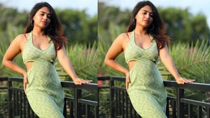 పండగ వేళ రెచ్చిపోయిన దేత్తడి హారిక.. హాట్‌ పోజులో పిచ్చెక్కిస్తున్న బిగ్‌ బాస్‌ బ్యూటీ అందాలు.. 