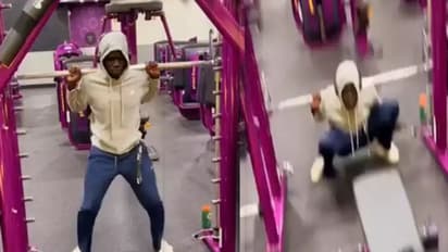Video: जिम में बंदे ने हद से ज्यादा उठाया वजन, फिर जो हुआ उसे देख हिल जाओगे