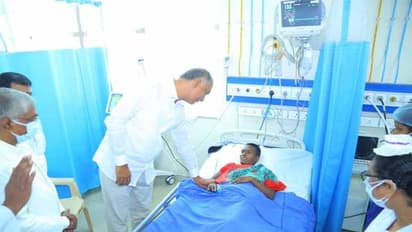 ఇబ్రహీంపట్నంలో కుటుంబ నియంత్రణ శస్త్ర చికిత్సలు చేసిన డాక్టర్ లైసెన్స్ రద్దు: హరీష్ రావు