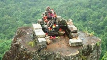 Ganesh Chaturthi 2022: ದಟ್ಟ ಕಾನನದ ಮಧ್ಯೆ ಬೆಟ್ಟದ ತುದಿಯಲ್ಲಿ ನೆಲೆ ನಿಂತ ಗಣೇಶ: ಇದೆ 1,100 ವರ್ಷಗಳ ಇತಿಹಾಸ