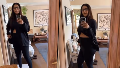 Newly mom Sonam Kapoor shows off her post-partum belly on her Instagram story; here's what she said (VIDEO)