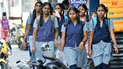 கொளுத்தும் வெயிலையும் பொருட்படுத்தாமல் பள்ளிகளில் சிறப்பு வகுப்புகள்! உடனடியாக தடுத்து நிறுத்தனும்-ஜவாஹிருல்லா