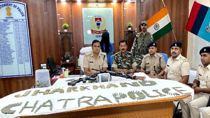 झारखंड में चतरा पुलिस को मिली बड़ी कामयाबी... जोनल कमांडर वीरप्पन गिरफ्तार, ये आधुनिक हथियार हुए बरामद