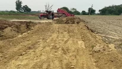 75 साल बाद मैनपुरी जिले के इस गांव को मिल रही सड़क की सुविधा, ग्रामीणों की पहल से साकार हुआ सपना