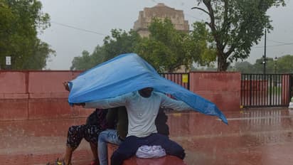 झारखंड में सूखे जैसे हालात, दिल्ली में 14 साल में सबसे कम पानी गिरा, लेकिन कुछ राज्यों में भारी बारिश का अलर्ट