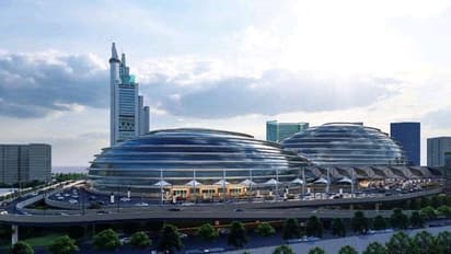 ৪০ তলা টুইন টাওয়ার নিয়ে অত্যাধুনিক শৈলিতে সাজছে দিল্লি স্টেশন