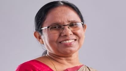 പലസ്തീനില്‍ പാര്‍ട്ടി നിലപാടിനൊപ്പം; ഹമാസിനെതിരായ വിമര്‍ശനത്തില്‍ ഉറച്ചുനില്‍ക്കുന്നുവെന്നും കെ കെ ശൈലജ