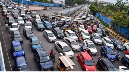 ഒരിടത്ത് ഒരേസമയം നൂറുകണക്കിന് ടാക്സികൾ, ഹാക്കർ നിയന്ത്രിച്ച ഓൺലൈൻ ടാക്സി ആപ്പ് പണിയിൽ കുരുങ്ങി റഷ്യൻ നഗരം