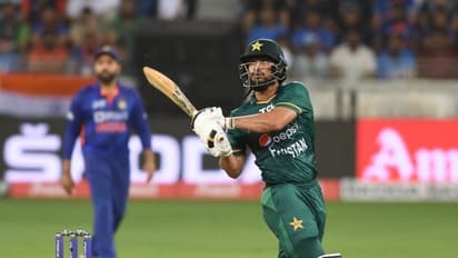 कौन है वो पाकिस्तानी जो आते ही भारतीय बॉलर्स पर टूट पड़ा, हार्दिक को जड़ा गगनचुंबी छक्का, चौकों की लगाई झड़ी