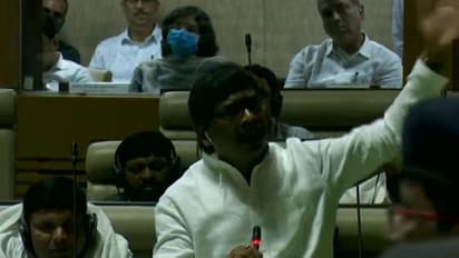 Jharkhand:hemant soren: ஜார்க்கண்டில் தப்பித்தது  சோரன் அரசு! நம்பிக்கை வாக்கெடுப்பில் வெற்றி: பாஜக வெளிநடப்பு