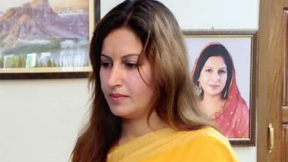 ಸೋನಾಲಿಗೆ ಆಪ್ತರೇ ಬಲವಂತವಾಗಿ ಡ್ರಗ್ಸ್ ನೀಡಿದ್ದರು : ಸಿಬಿಐ ಚಾರ್ಜ್‌ಶೀಟ್