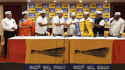 ಕಾಂಗ್ರೆಸ್ ಹಿರಿಯ ನಾಯಕ ಬ್ರಿಜೇಶ್ ಕಾಳಪ್ಪ ಆಮ್ ಆದ್ಮಿ ಪಾರ್ಟಿಗೆ ಸೇರ್ಪಡೆ