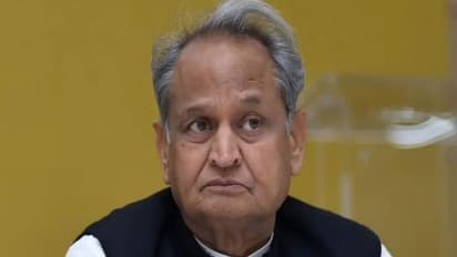 आ रहा हूं मैं...जो बन पड़े वो कर लेना, अशोक गहलोत को मिली खुली चुनौती, जानिए कौन हैं CM को टेंशन देने वाला