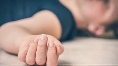 Dharwad: ಕುಡಗೊಲಿನಿಂದ ಅತ್ತಿಗೆಯ ಕತ್ತು ಸೀಳಿದ ಮೈದುನ..!