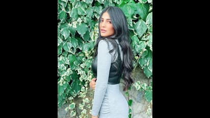 Shruti Haasan: கண்ணா ரெண்டு லட்டு தின்ன ஆசையா? ஸ்ருதிஹாசன் ரசிகர்களுக்கு காத்திருக்கும் இரட்டை விருந்து!