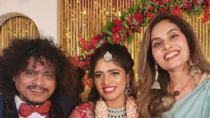 களைகட்டிய புகழ் - பென்சியா திருமண வரவேற்பு..! பல பிரபலங்கள் கலந்து கொண்டு வாழ்த்து... வைரலாகும் போட்டோஸ்!