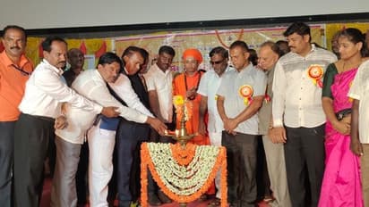 Tumakuru: ಶಿಕ್ಷಣಕ್ಕೆ ಬಜೆಟ್‌ನಲ್ಲಿ 500 ಕೋಟಿ ಮೀಸಲು ಸಾಲದು: ಶಾಸಕ ಶ್ರೀನಿವಾಸ್‌