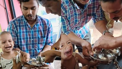 പിഞ്ചുകുഞ്ഞിന്റെ കൈ ഇഡ്ഡലി തട്ടിനുള്ളില് കുടുങ്ങി, എടുക്കാനുള്ള ആദ്യശ്രമം പരാജയപ്പെട്ടു, രക്ഷകരായി ഫയർഫോഴ്സ്