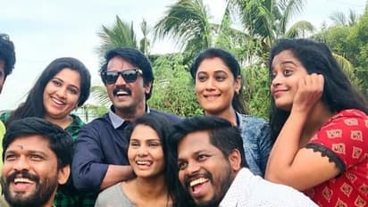 'நாதஸ்வரம்' சீரியல் நடிகரை காதலித்து திருமணம் செய்து கொண்ட ராஜ்கிரண் மகள் ஜீனத்..! வைரலாகும் புகைப்படம்!