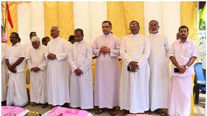 വിഴിഞ്ഞത്ത് ഇന്ന് നിരാഹാര സമരം,സർക്കാർ നയത്തിൽ പ്രതിഷേധം 24ാം ദിനം