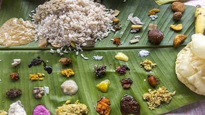 Onam Sadhya Thali: ओणम पर बनाई जाती है ‘साद्या थाली’, इसमें होते हैं 20 से ज्यादा पकवान