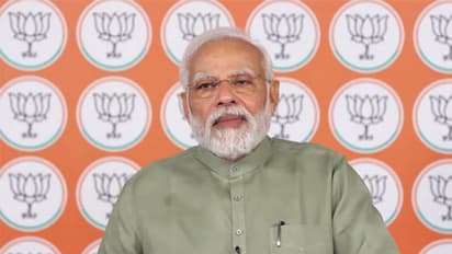 सरकारी योजनाओं के लाभार्थियों से रूबरू हुए PM मोदी-'GDP के बढ़ते आंकड़े व यूके को पछाड़ना विकास के उदाहरण'