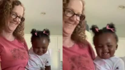 Viral Video: പച്ചക്കറി അരിയുമ്പോള് പൊട്ടിച്ചിരിക്കുന്ന കുരുന്ന്; വൈറലായി വീഡിയോ