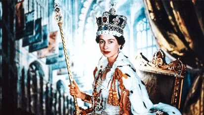 एलिजाबेथ द्वितीय ब्रिटिश इतिहास में सबसे लंबे समय तक राज करने वाली महारानी थीं, देखिए 15 तस्वीरों में कहानी