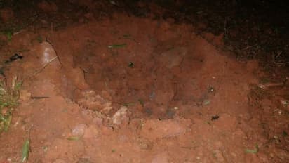  വളയത്ത് ബോംബേറ്, 'രാഷ്ട്രീയ സംഘര്‍ഷമല്ല',  ബോംബിന്‍റെ തീവ്രത പരിശോധിക്കാനുളള പരീക്ഷണമെന്ന് പൊലീസ്