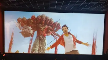 വിമര്ശകരുടെ വായടപ്പിച്ച് 'ബ്രഹ്മാസ്ത്ര'; റിലീസ്ദിന കളക്ഷന് പുറത്തുവിട്ട് നിര്മ്മാതാക്കള്