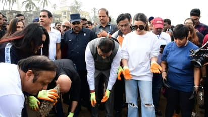 ಗಣಪತಿ ವಿಸರ್ಜನೆ ಬಳಿಕ ಮರೀನಾ ಡ್ರೈವ್ ಕ್ಲೀನ್ ಮಾಡಿದ ಬಾಲಿವುಡ್ ಸ್ಟಾರ್ಸ್; ಫೋಟೋ ವೈರಲ್ 