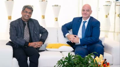 ফিফা প্রেসিডেন্টের সঙ্গে দেখা করলেন কল্যাণ চৌবে, কী কথা হল দুজনের মধ্যে