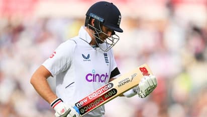 റാവല്‍പിണ്ടി ടെസ്റ്റില്‍ ഒരുദിനം ബാക്കി; ഇംഗ്ലണ്ടിന് വേണ്ടത് എട്ട് വിക്കറ്റ്, പാകിസ്ഥാന്‍ പൊരുതുന്നു