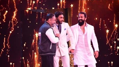 ஒரிஜினல் பான் இந்தியா ஸ்டார்..! 'விக்ரம்' படத்திற்காக சைமா விருதை வென்ற உலக நாயகன் கமல்ஹாசன்..!