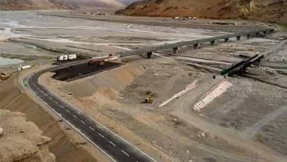  Indian Army की इंजीनियरिंग का गजब वीडियो, फटाफट बना दिया सिंधु नदी पर पुल