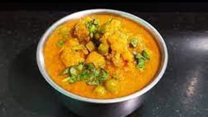 எப்பவும் இட்லிக்கு தோசைக்கு சட்னி தானா..?! ஒருமுறை இந்த குருமா ட்ரை பண்ணுங்க.. அட்டகாசமாக இருக்கும்!