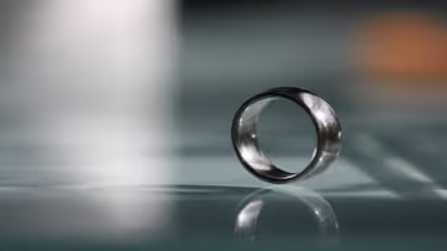 പതിനേഴ് വർഷങ്ങൾക്ക് മുമ്പ് കളഞ്ഞുപോയ വിവാഹമോതിരം, യാതൊരു കേടുപാടും കൂടാതെ ഉടമയ്ക്കരികിൽ