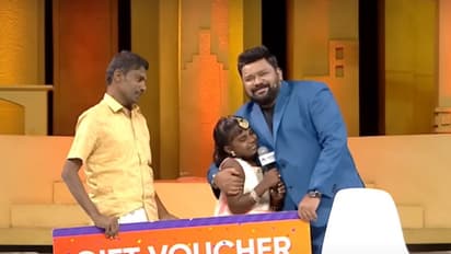 நீயா நானா-வில் படிக்காத கணவனை ஏளனமாக பேசிய மனைவிக்கு ஆதரவாக குரல்கொடுத்த பிரபல கவிஞர் 