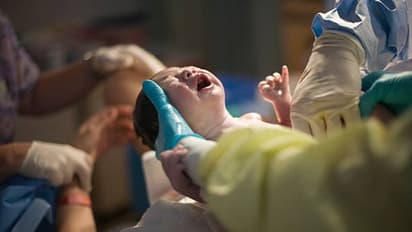 Chanakya Niti-এই চারটি কর্মফল মানুষের জন্মের আগেই স্থির হয়, তাদের পরিবর্তন করা অসম্ভব