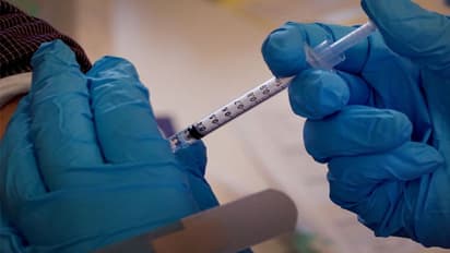 218.80 കോടി ഡോസ് കൊവിഡ് വാക്സിനുകള്‍ നല്‍കി ഇന്ത്യ