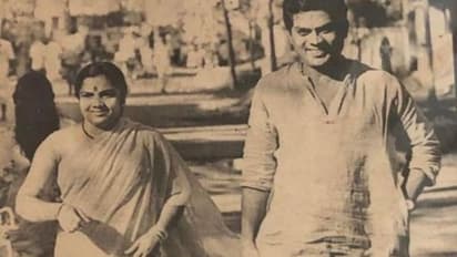 'ഒരുമിച്ചുള്ള യാത്ര തുടങ്ങിയിട്ട് 43 വര്ഷം'; ഭാര്യയ്ക്ക് ഒപ്പമുള്ള ചിത്രം പങ്കുവച്ച് ജഗതി