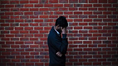 ब्लैक डायरी: चाची हैं इतनी हॉट की देखकर मचलने लगता है मन, मम्मी ने देख ली मेरी गलत हरकत