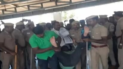 சமூக ஆர்வலர் முகிலன் கைது... கரூர் அரசு மருத்துவமனையில் உச்சக்கட்ட பரபரப்பு!!