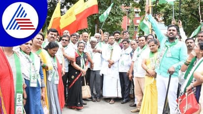 ತುಮಕೂರಿನಲ್ಲಿ ಹಿಂದಿ ದಿವಸ್ಗೆ ಜೆಡಿಎಸ್ ತೀವ್ರ ವಿರೋಧ: ಪ್ರತಿಭಟನೆ